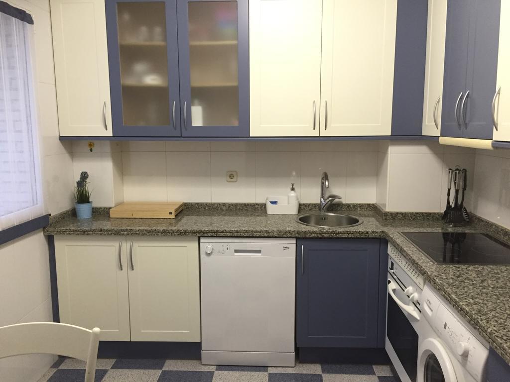 Apartamento Playa Poniente Gijón Eksteriør bilde