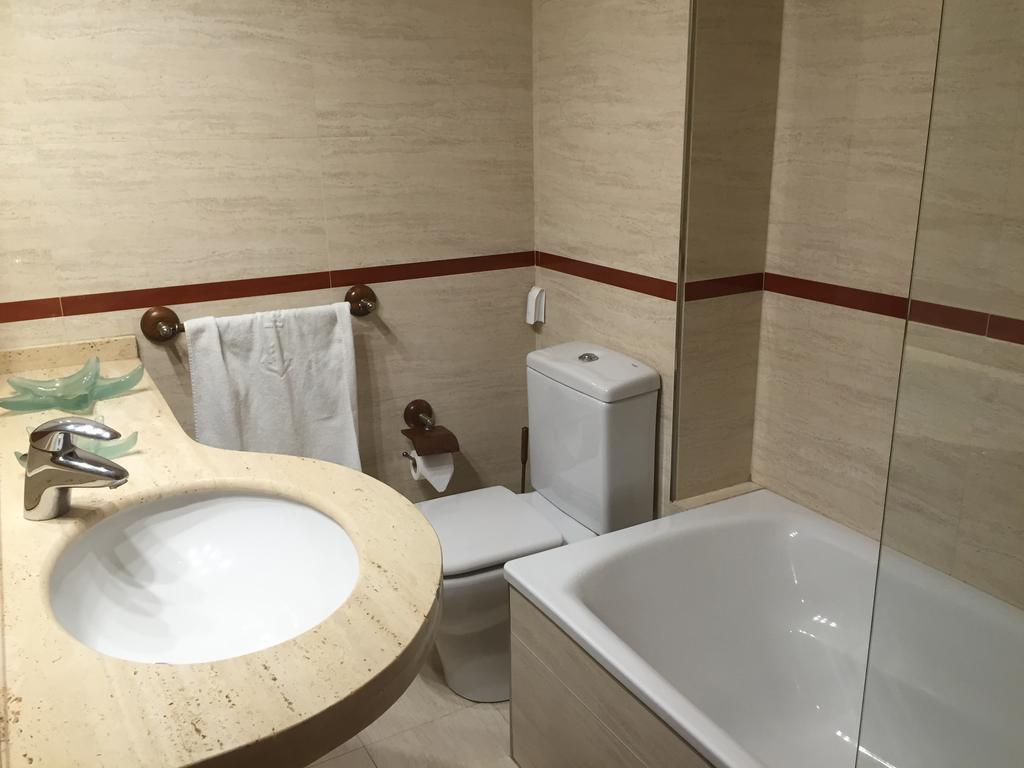 Apartamento Playa Poniente Gijón Eksteriør bilde